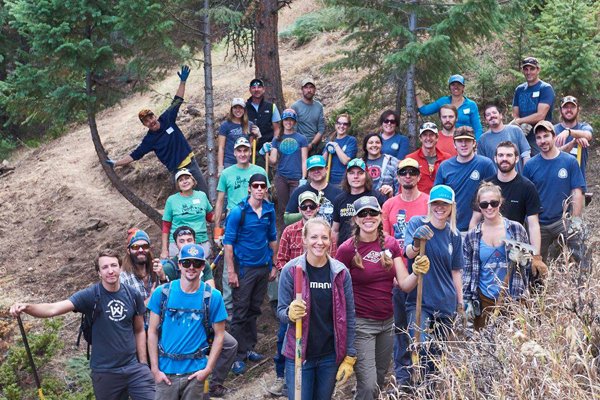 The La Sportiva crew starts maintanence at the Conservation Alliance Backyard Collective trail work sustainability day at Dedisee Park in Evergreen, Colorado